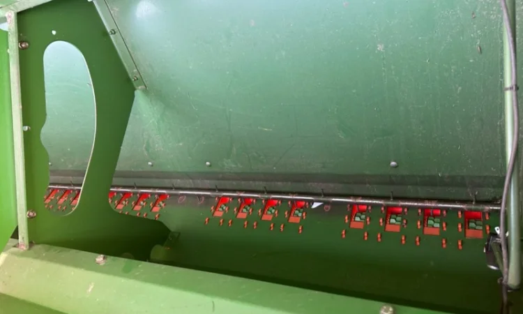 Amazone D9 4000 SUPER 2014 року в максемальній комплектації збільшений бункер - фото № 4