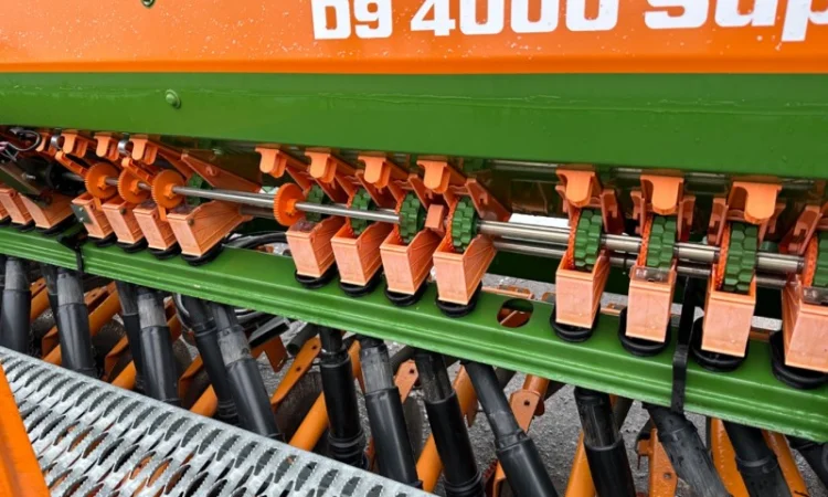 Amazone D9 4000 SUPER 2014 року в максемальній комплектації збільшений бункер - фото № 6