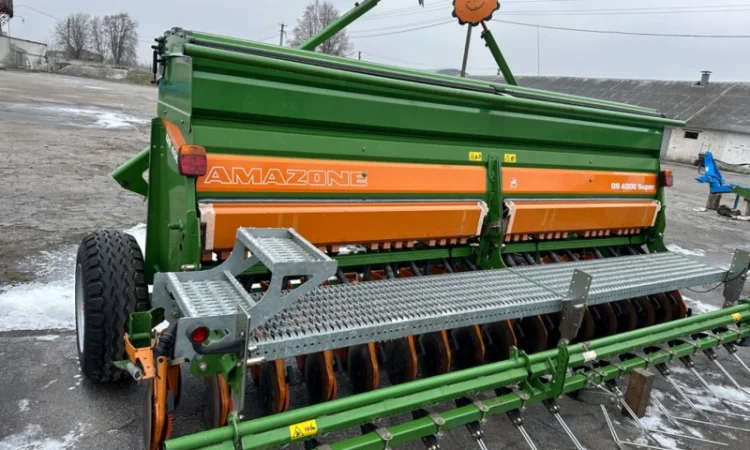 Amazone D9 4000 SUPER 2014 року в максемальній комплектації збільшений бункер - фото № 9