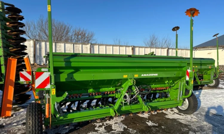 Amazone D9 4000 SUPER 2018 року в максемальній комплектації збільшений бункер, гідра - фото № 3