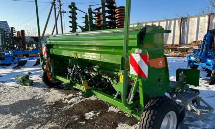 Amazone D9 4000 SUPER 2018 року в максемальній комплектації збільшений бункер, гідра - фото № 6