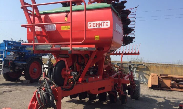Сіялка Gaspardo Gigante 600 - фото № 1