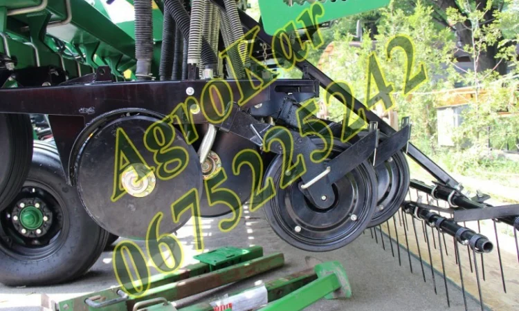 Зерновая сеялка Great Plains 4, 5 метра - фото № 5