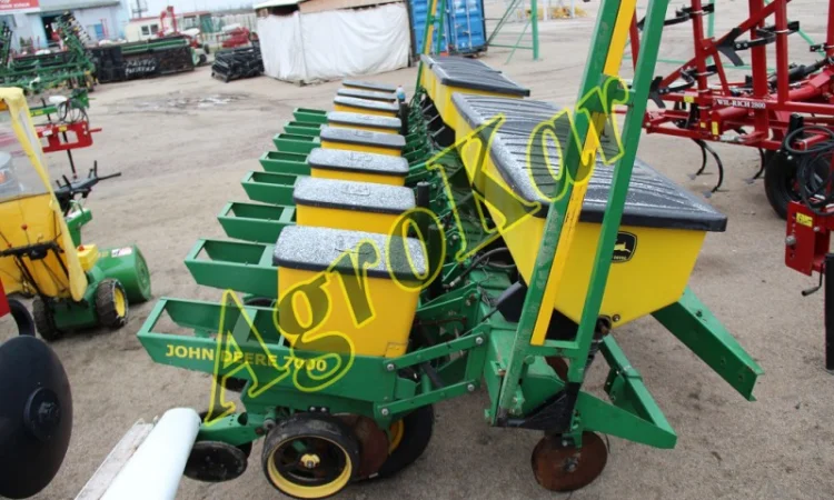 Продам сеялку John Deere 7000 8 рядов - фото № 6