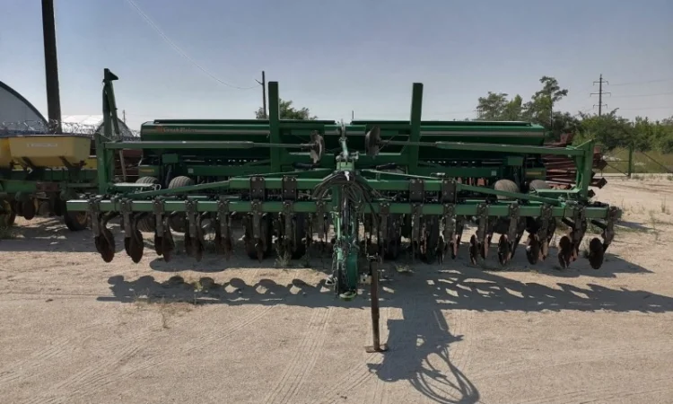 Great Plains CPH2000 6 метрів з добривами - фото № 1