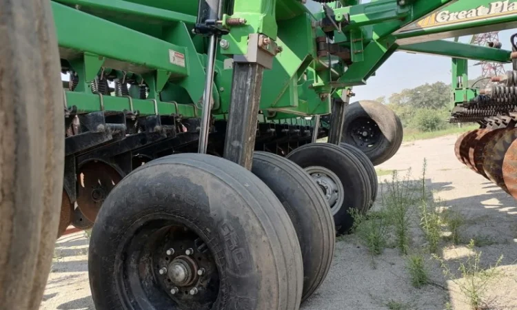 Great Plains CPH2000 6 метрів з добривами - фото № 8