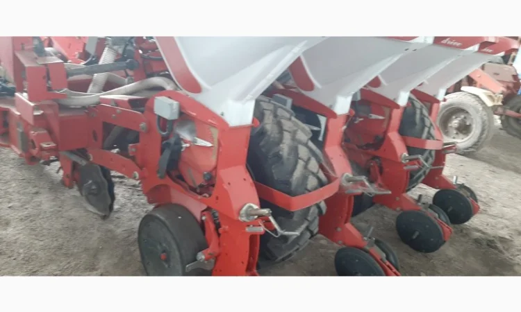 Сівалка пропашна 8-рядкова Kverneland Optima HD e-drive - фото № 8