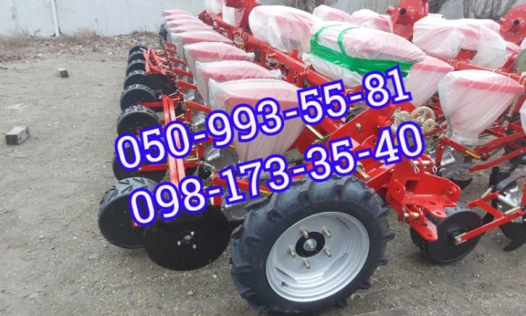 УПС-8 лучшая сеялка для пропашных культур точного высева с контролем высева и транспортным - фото № 1