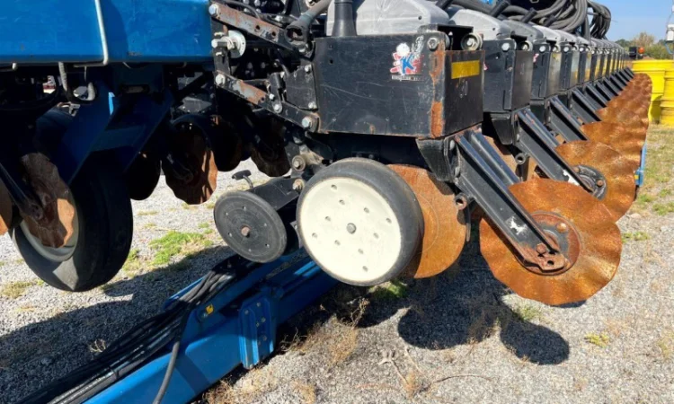 Сівалка точного висіву Kinze 3600 Interplant 16+15 - фото № 6