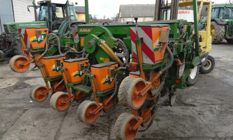 Сівалка пневматична для кукурудзи Amazone ED 451-K / Сеялка Амазоне - фото № 1