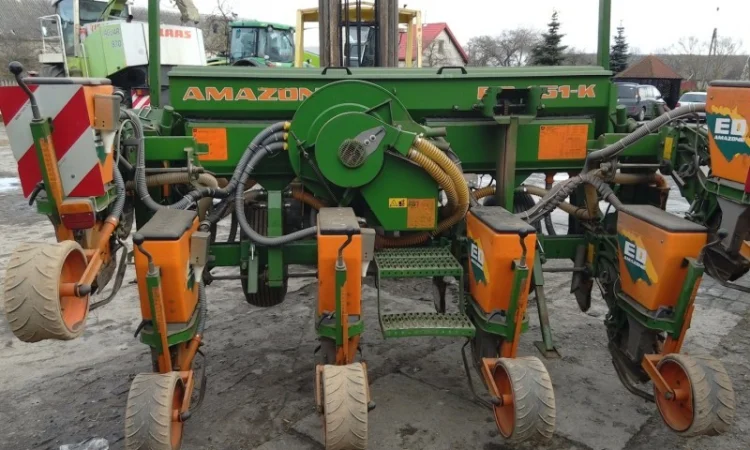 Сівалка пневматична для кукурудзи Amazone ED 451-K / Сеялка Амазоне - фото № 2