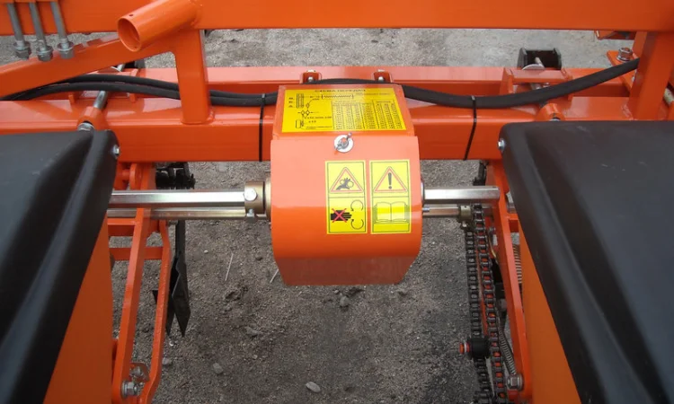 Универсальная пневматическая сеялка УПС-6 (Весна-6) - фото № 5