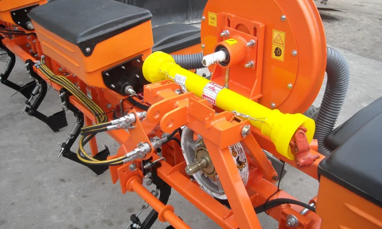 Универсальная пневматическая сеялка УПС-6 (Весна-6) - фото № 8