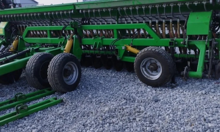 Сівалка СЗМ Велес Агро Ніка 6 2015 р.в. Сеялка Veles Agro СЗ 5.4 - фото № 1