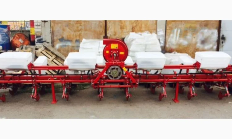 Самый точный высева достигается сеялкой УПС-8 (Веста) точного высева новая УПС-8 - фото № 1