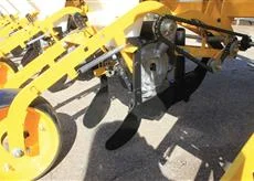 Сеялка универсальная УПС-6 - фото № 1