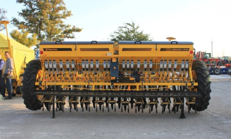 Сеялка Универсальная СЗ-3.6 - фото № 1