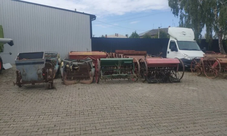 Сівалка сіялка 13 15 17 23 25 27 лійок Польща - фото № 12