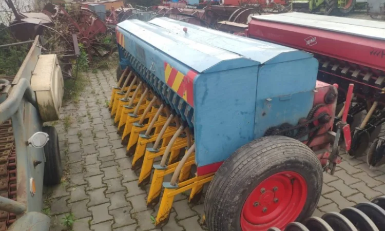 Сівалка сіялка анкерна на резиновому ходу - фото № 3