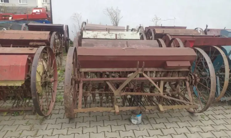 Сівалка сіялка анкерна 13 15 17 23 25 27 лійок Польща - фото № 3