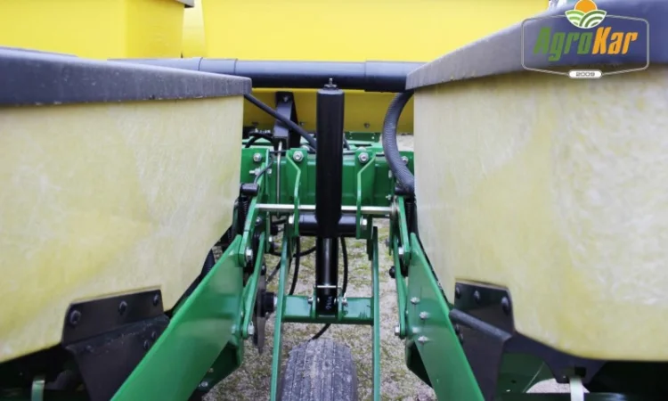 Просапна сівалка John Deere 7200 (8 рядів) - фото № 15