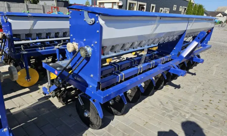 Зернова сівалка на мінітрактор від 40 к.с - фото № 1