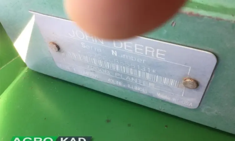 Сеялка пневматическая точного высева JOHN DEERE 7200 - фото № 6