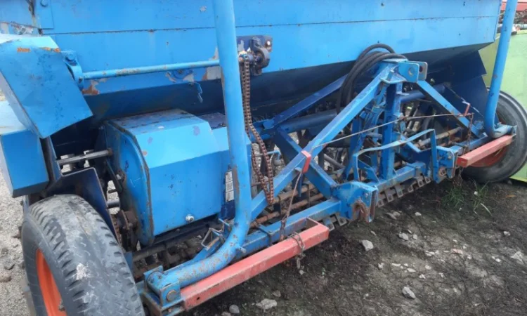 Механічна зернова сівалка 3 м на 33 рядів б/у Nordsten - фото № 9