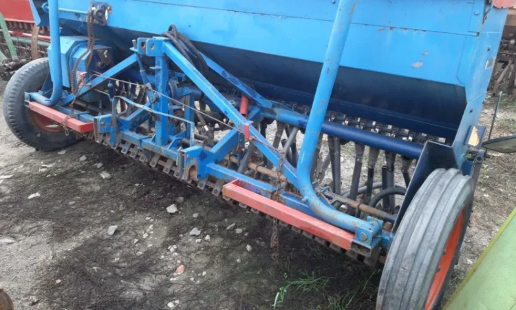 Механічна зернова сівалка 3 м на 33 рядів б/у Nordsten - фото № 3