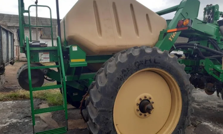 Сеялка Great Plains YP-1630 (Precision Planting) - фото № 2