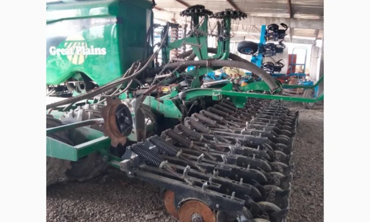 Продам Great Plains Centurion 600 - фото № 4