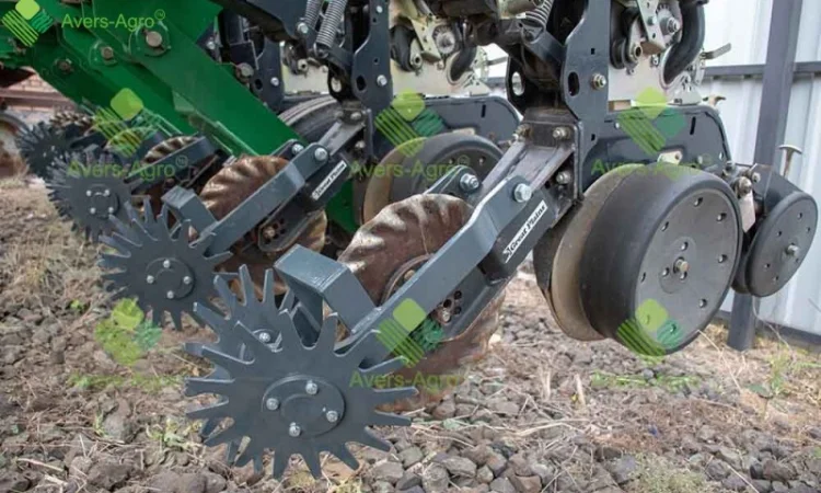 Очиститель ряда для сеялки Great Plains PD 8070 - фото № 1