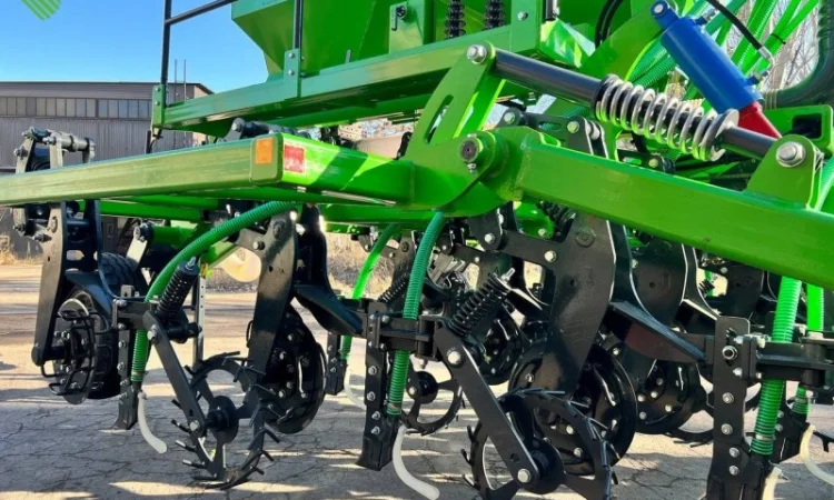 Сеялка ТСМ 3.9 (ПНЕВМО) для ноутилл с анкерными сошниками - фото № 1