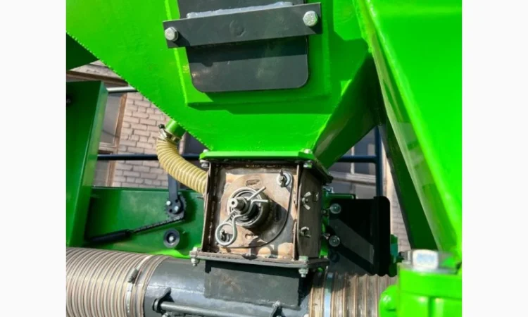 Новая пневматическая сеялка от Аверс Агро GREEN PLAINS TSM 3, 9 - фото № 1