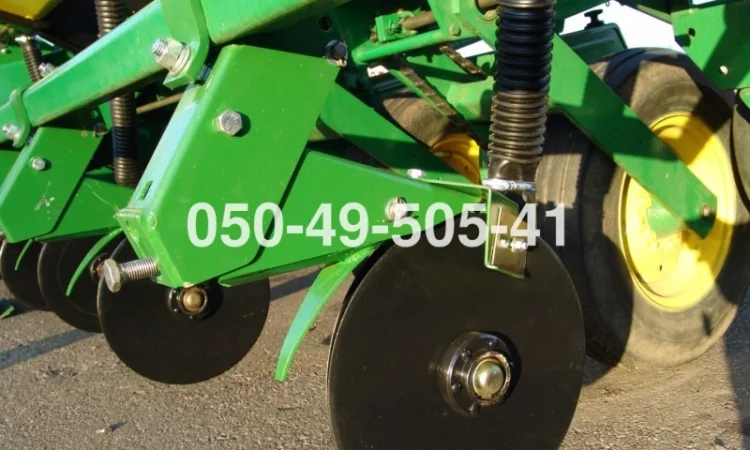 Сівалка пропашна сівник Джон Дір John Deere 7000 8 рядка б/у з капремонтом - фото № 9