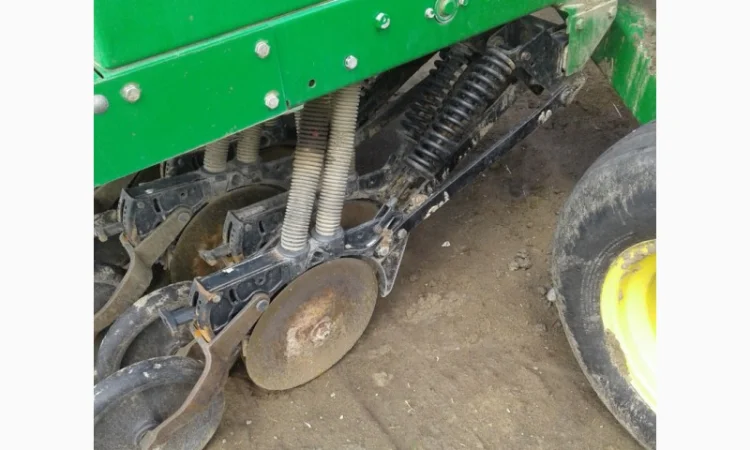 Сеялка JOHN DEERE 455 9 м - фото № 4