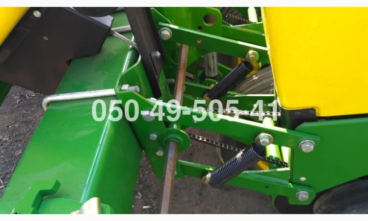 В наявності сівалка під соняшник John Deere 7200 Джон Дір 7200 8 рядкова - фото № 4