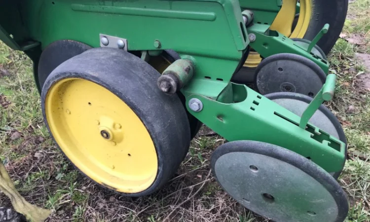 25000$ Сівалка пропашна John Deere 7000 7200 1780 16 рядна точного висіву б/у - фото № 4