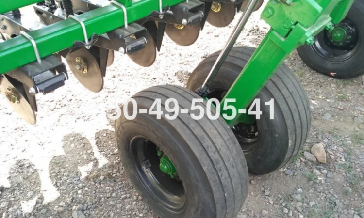 Сівалка для посіву по нулю Mini-Till Грен Плейс Great Plains 2000 - фото № 3