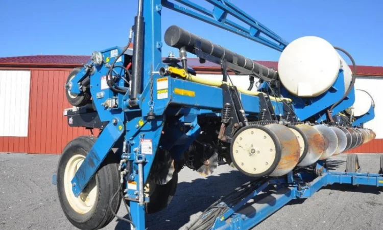 Сеялка точного высева Kinze 3600 16 рядная (пневматическая) - фото № 20