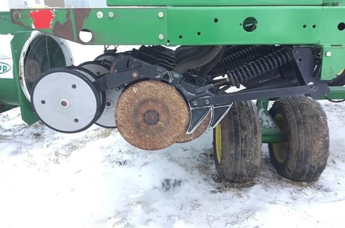 Широкорядная зерновая сеялка Джон Дир John Deere 455 (м/р 25 см.) - фото № 9