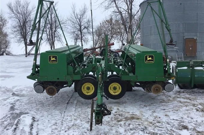 Широкорядная зерновая сеялка Джон Дир John Deere 455 (м/р 25 см.) - фото № 4