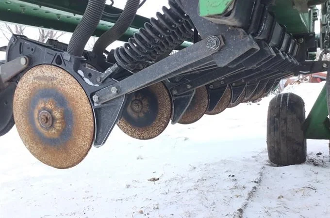 Широкорядная зерновая сеялка Джон Дир John Deere 455 (м/р 25 см.) - фото № 8