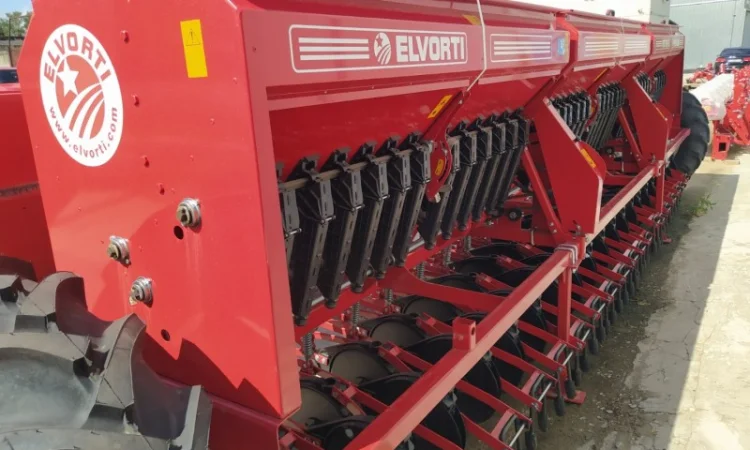 Сівалка зернова Червона зірка ASTRA 6 PREMIUM - фото № 1