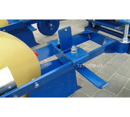 Рассадопосадочная машина AGROMAX S237 (Польша) - фото № 7