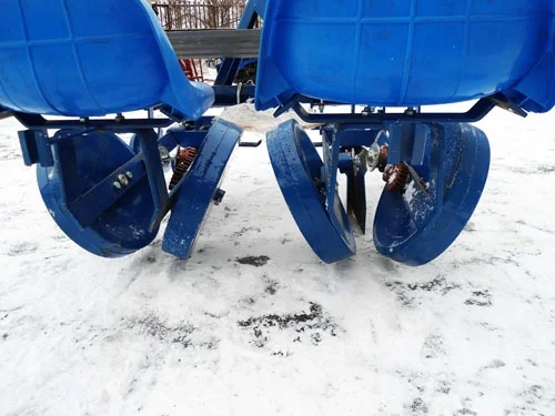 Рассадопосадочная машина 2-х и 4-х рядные Польша к трактору - фото № 3