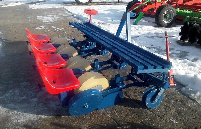 Россадосажалка 4-х рядная (Польша) - фото № 4