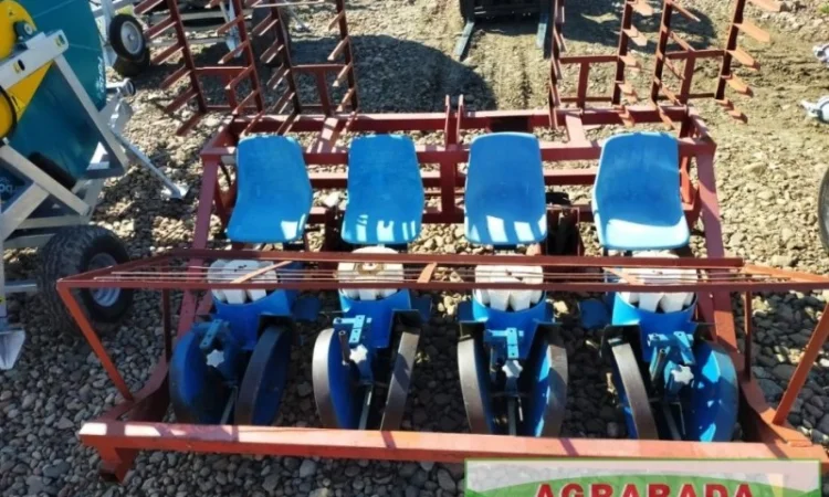 Рассадопосадочная машина FERRARI F-MAX 4 Розсадосадильнa - фото № 5