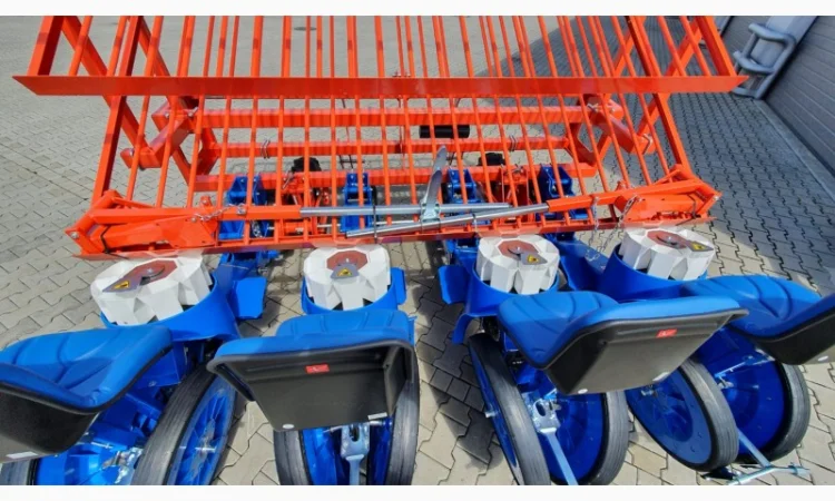 Розсадосадильна машина Ferrari F.MAX - фото № 5