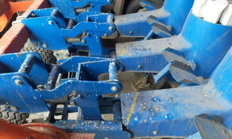 Рассадопосадочная машина FERRARI Fmax3 - фото № 6